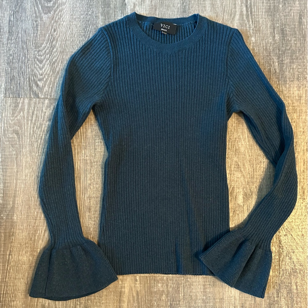 Vici Blue Crew Neck Sweater with Ribbed Knit